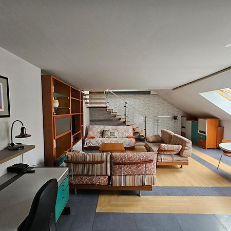 Jazzy Apartment Tour As Ljubljana Exteriör bild