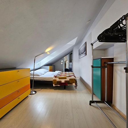 Jazzy Apartment Tour As Ljubljana Exteriör bild