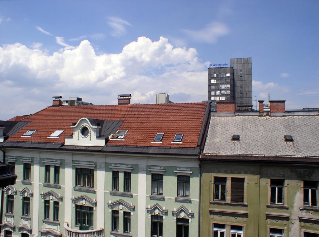 Jazzy Apartment Tour As Ljubljana Exteriör bild